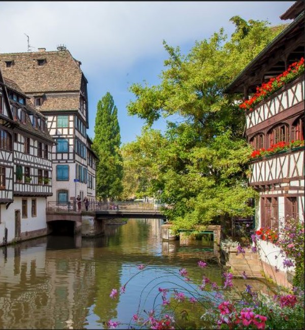 Grupo AVA Estrasburgo