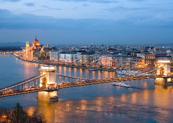 Grup AVA Praga Viena Budapest