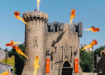 Grup AVA Puy du Fou Francia y Valle del Loira