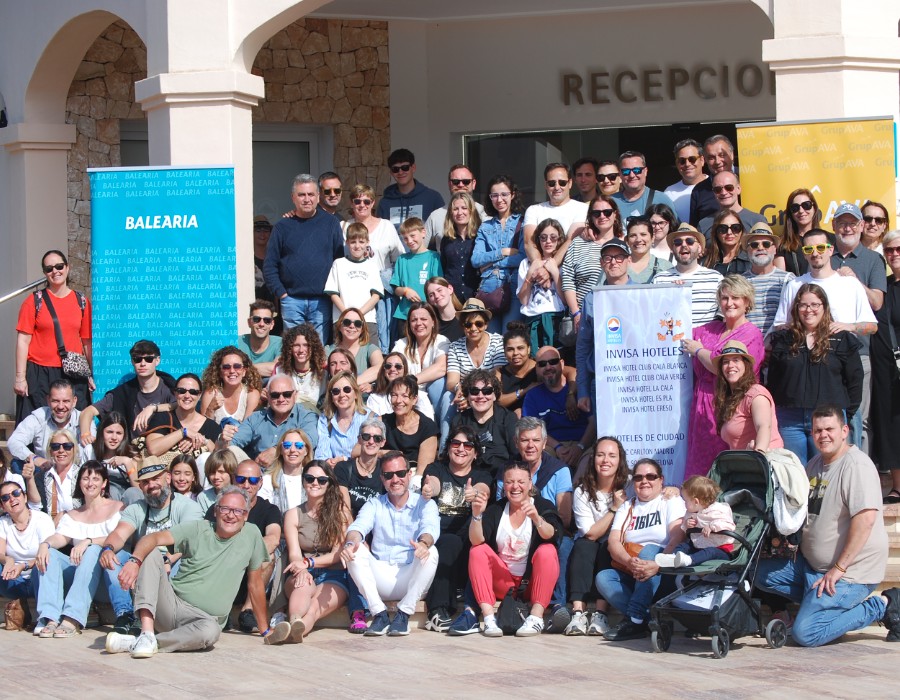 Grup AVA Grup AVA celebra su XXVII “Trobada” en Ibiza