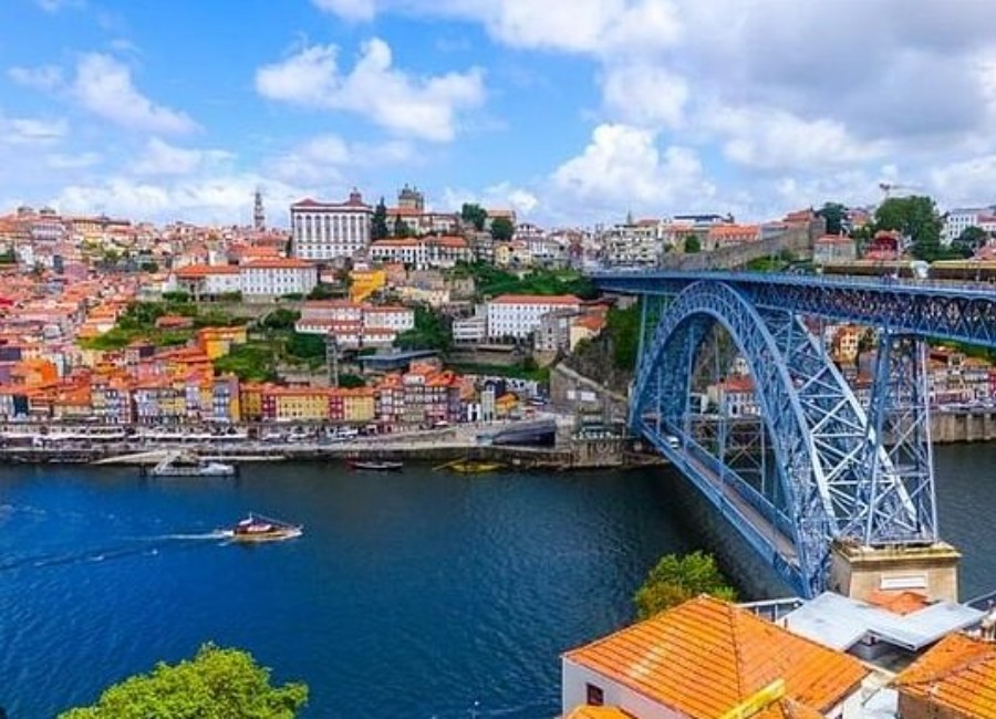 Grup AVA oferta Oporto y Portugal norte
